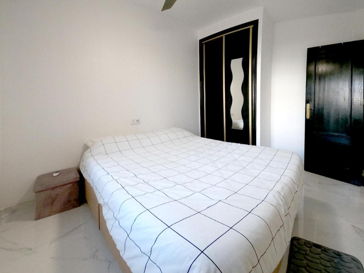Club Salino 37 Apartment Торевиеха Екстериор снимка
