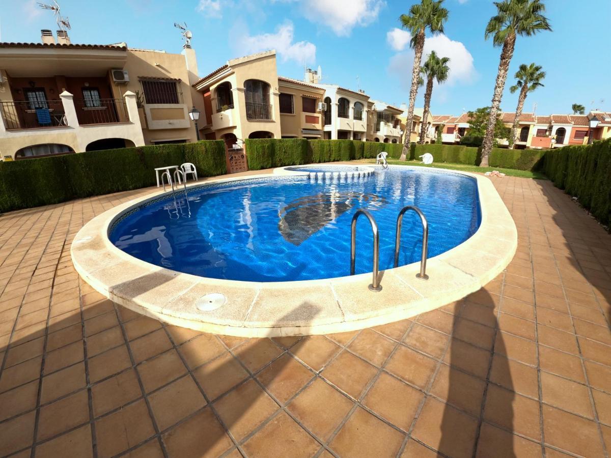 Club Salino 37 Apartment Торевиеха Екстериор снимка